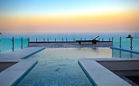 Splendour Hotel Santorini